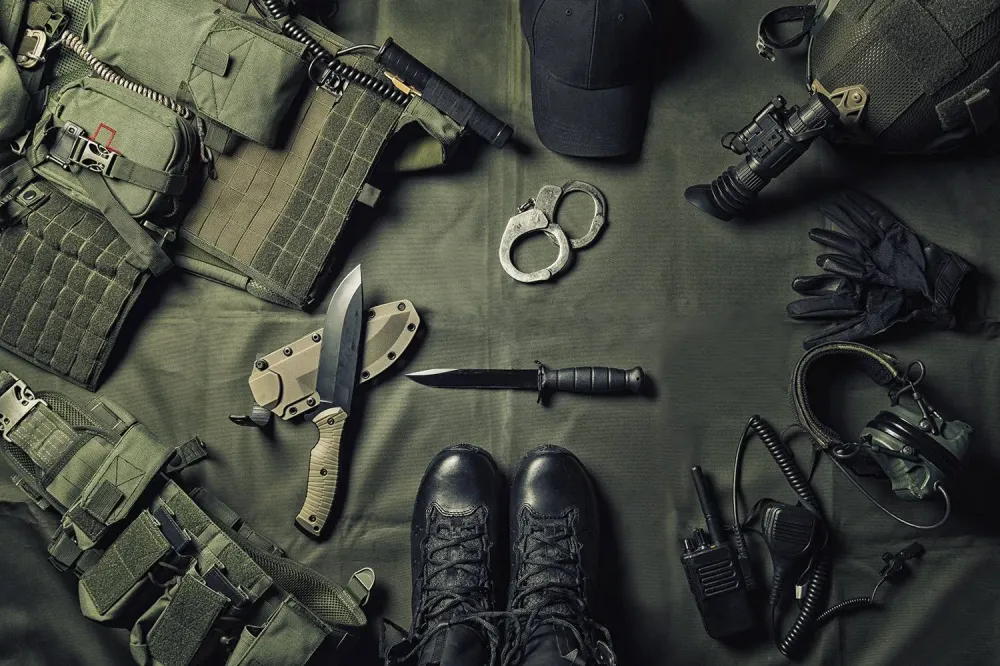 Equipements militaires